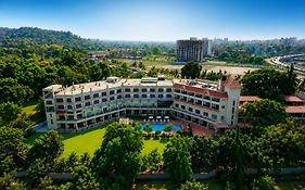 Vits Kamats Resort, Silvassa